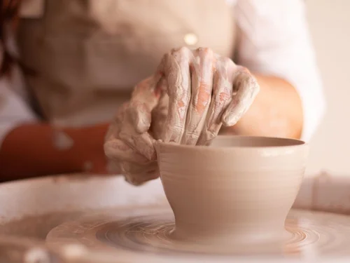 Pink+Pottery+1220×900